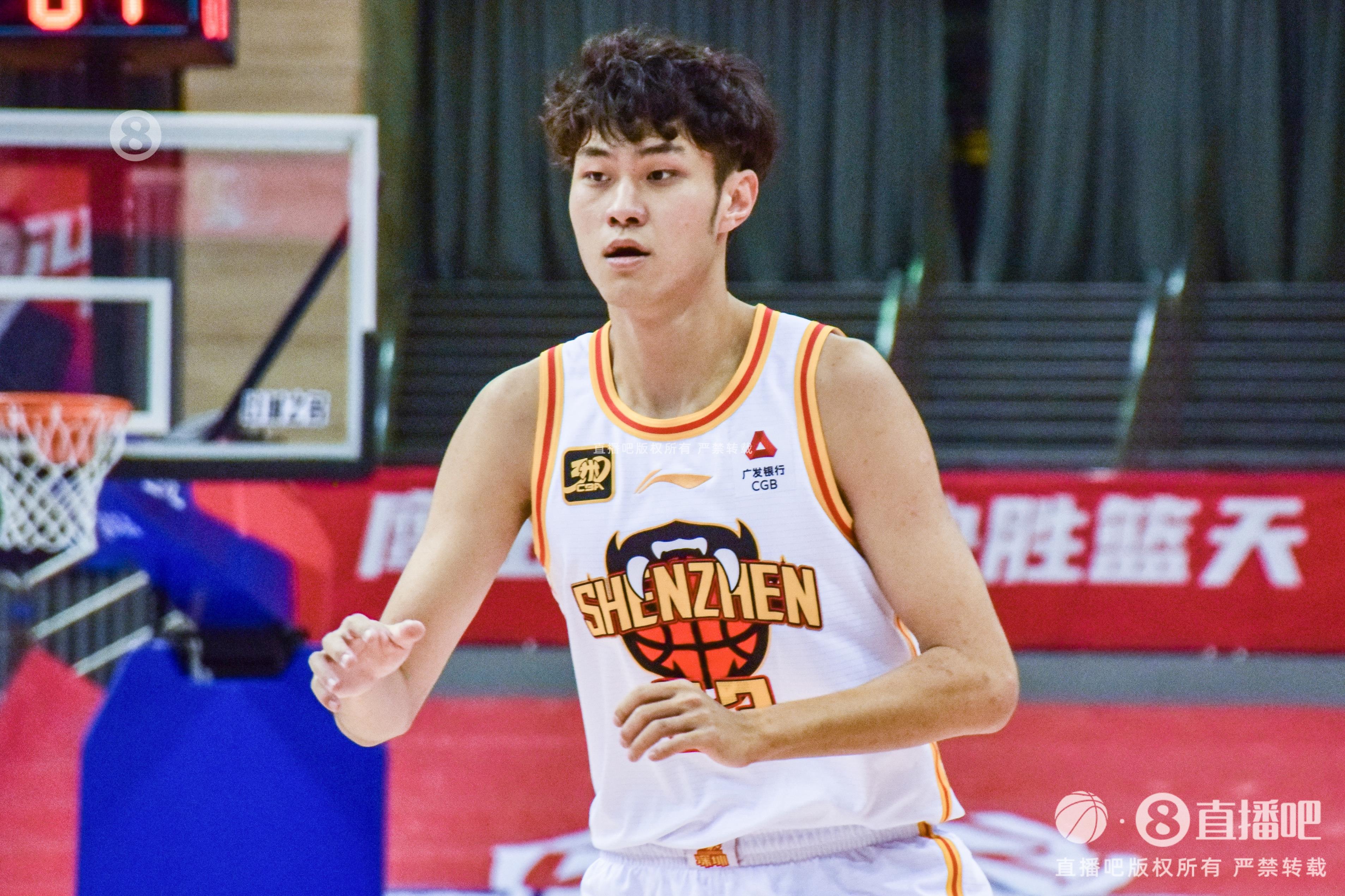 表現(xiàn)出色！王浩然14中7拿到20分3板6助2斷 正負(fù)值+30